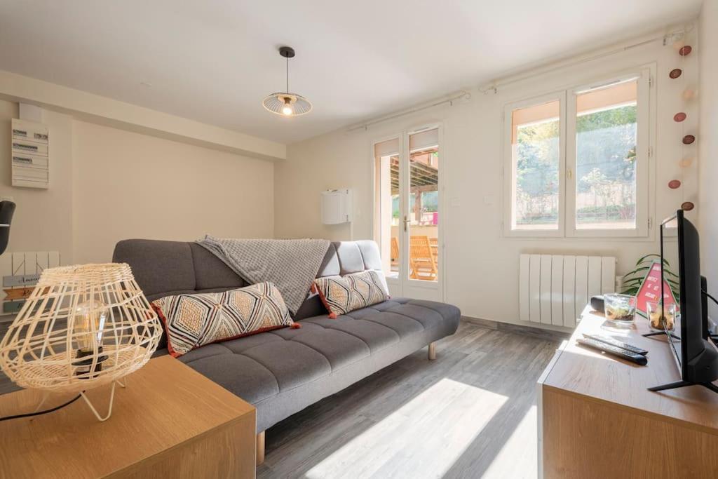 Apartamento L'Ainstant Bellegarde-sur-Valserine Exterior foto
